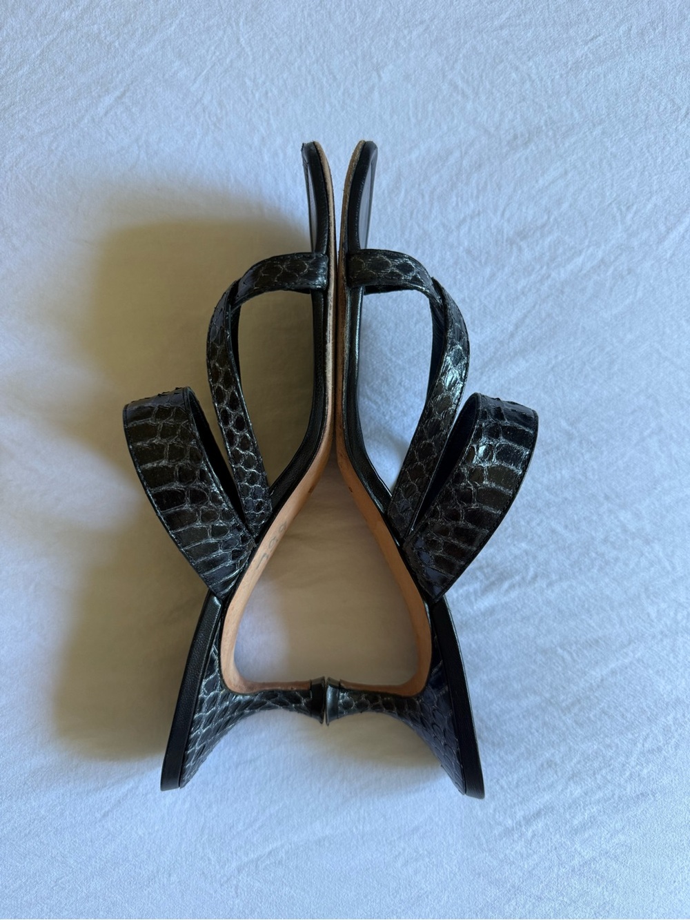 Vintage Manolo Blahnik Black Snakeskin Susa Mules/Sandals on kitten heels - Picture 6 of 13